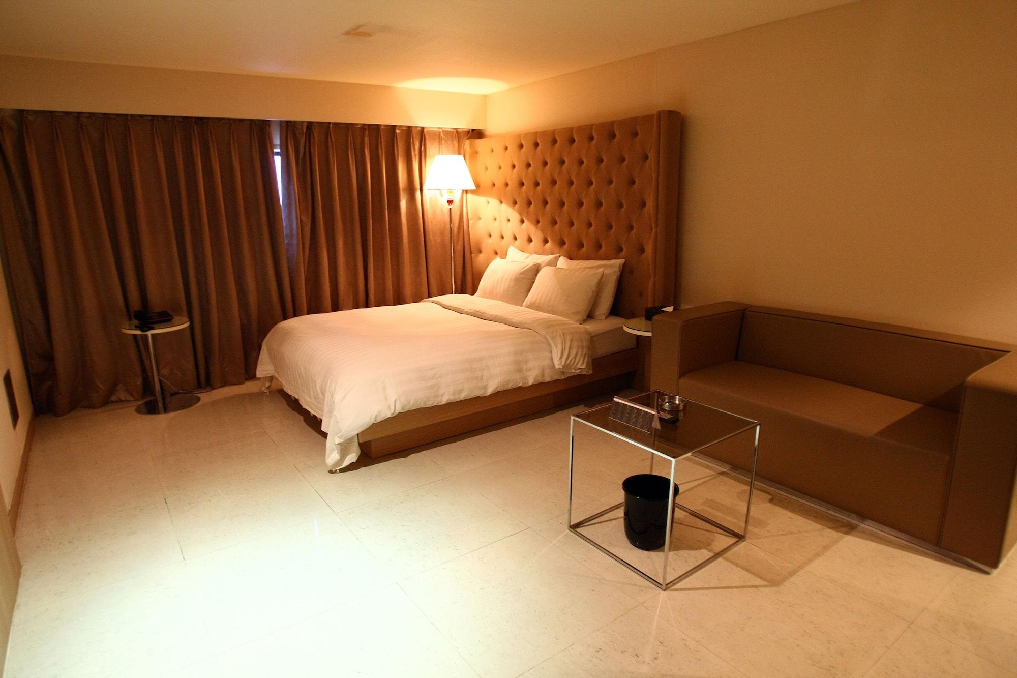 The California Hotel Seoul Seocho Dış mekan fotoğraf